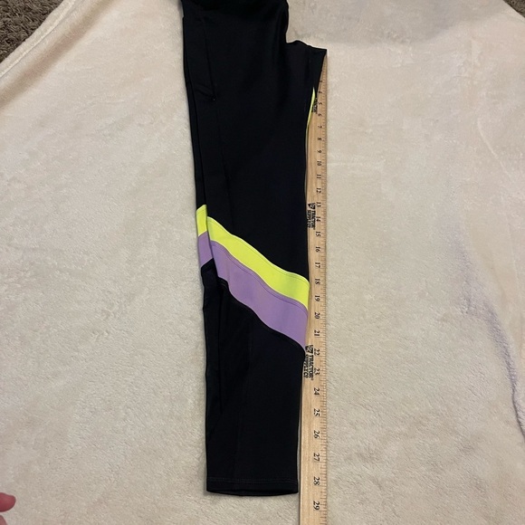 Love and sports lavender black yellow workout leggings - Picture 7 of 7